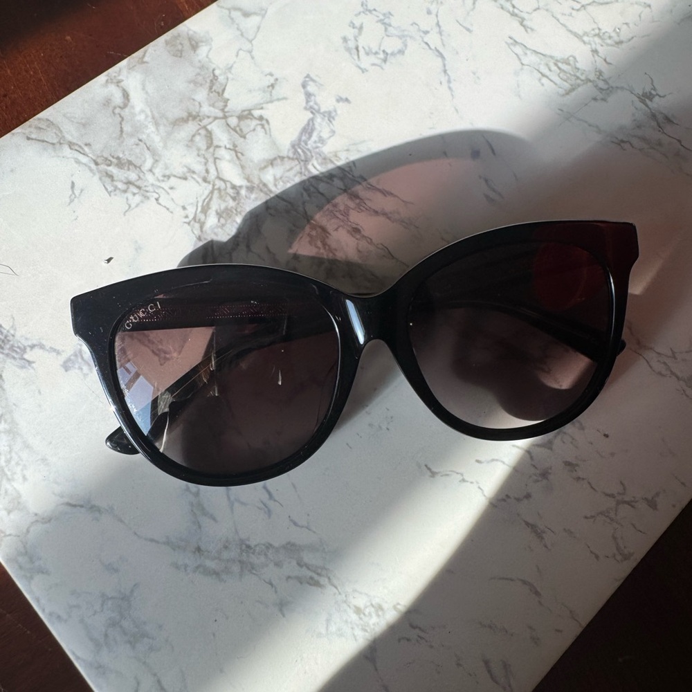 Gucci Black Gradient Sunglasses - Picture 5 of 8